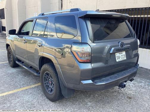 2023 Toyota 4Runner SR5 Premium