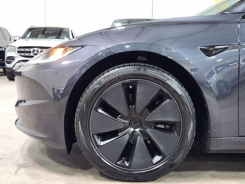 2024 Tesla Model 3 Base