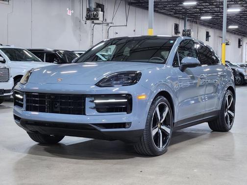 2024 Porsche Cayenne AWD