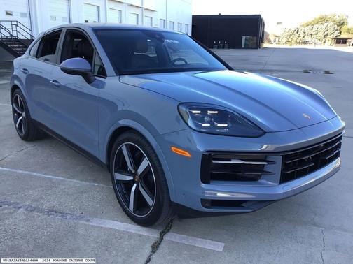 2024 Porsche Cayenne AWD