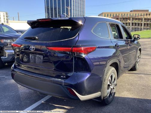 2023 Toyota Highlander XLE