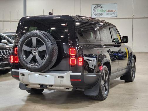 2024 Land Rover Defender P400 S