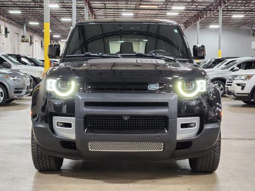 2024 Land Rover Defender P400 S