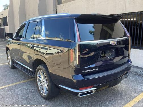 2022 Cadillac Escalade Premium Luxury