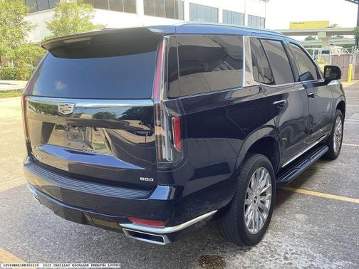 2022 Cadillac Escalade Premium Luxury