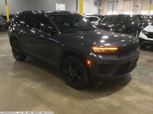 2023 Jeep Grand Cherokee Altitude