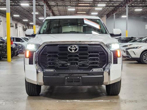 2022 Toyota Tundra SR5