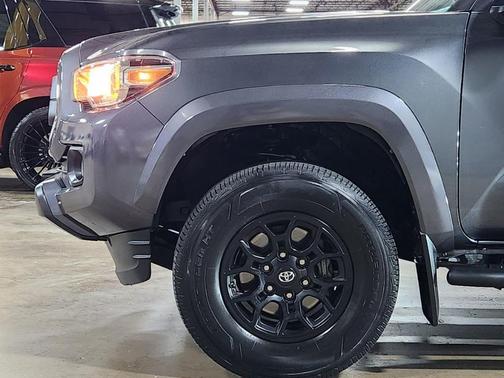 2020 Toyota Tacoma SR5