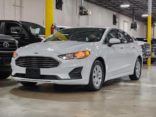 2019 Ford Fusion S