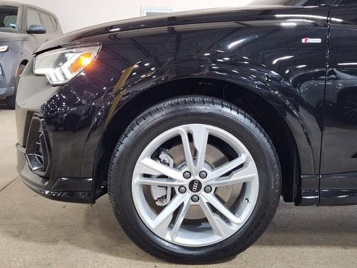 2022 Audi Q3 45 S line Premium Plus