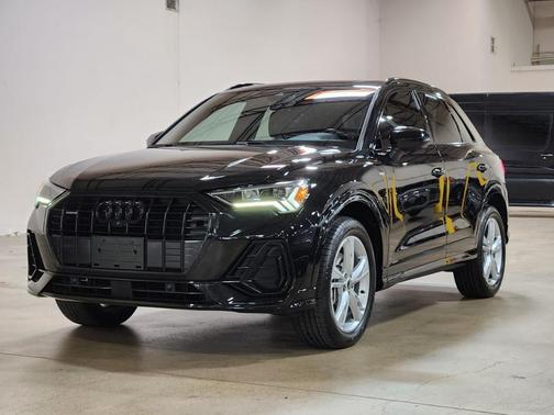 2022 Audi Q3 45 S line Premium Plus