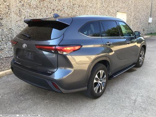 2020 Toyota Highlander XLE