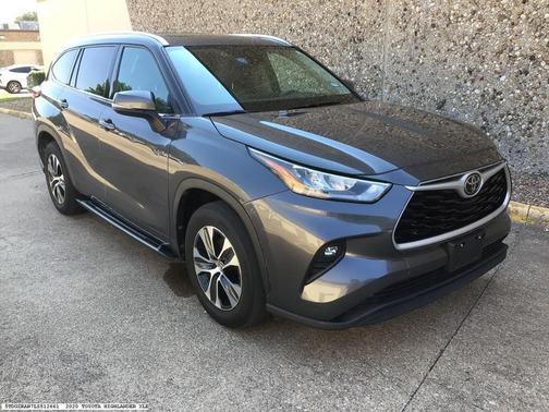 2020 Toyota Highlander XLE