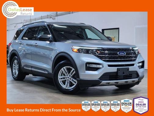 Silver 2022 Ford Explorer XLT