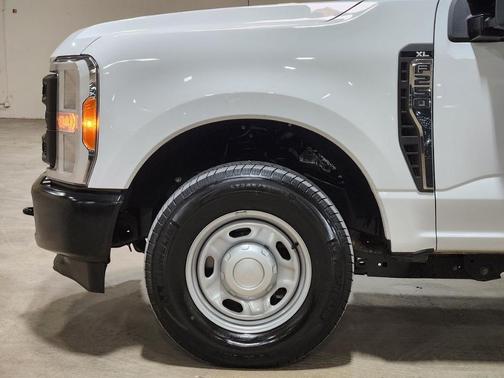 2023 Ford F-250 XL
