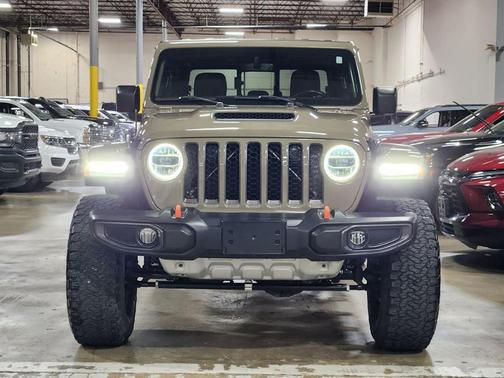 Gator Clearcoat 2020 Jeep Gladiator Mojave