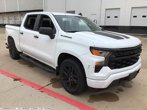 2023 Chevrolet Silverado 1500 Custom