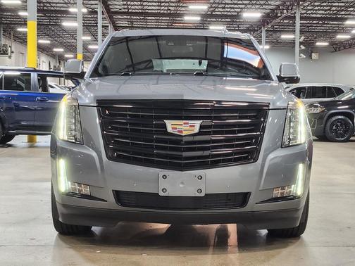 2019 Cadillac Escalade Platinum