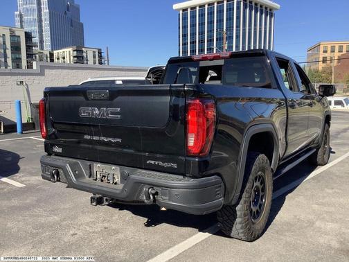 2023 GMC Sierra 1500 AT4X