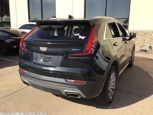2021 Cadillac XT4 Premium Luxury