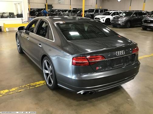 2015 Audi S8 4.0T quattro