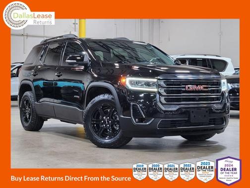 2023 GMC Acadia AT4