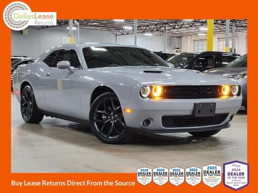 2022 Dodge Challenger SXT