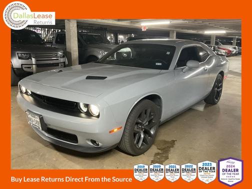 2022 Dodge Challenger SXT
