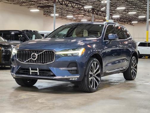 2023 Volvo XC60 B6 Ultimate Bright Theme