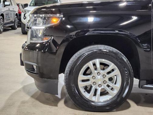 2017 Chevrolet Suburban LT