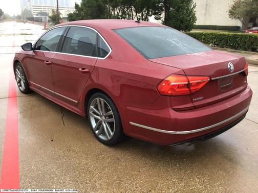 2016 Volkswagen Passat 1.8T R-Line w/ Comfort