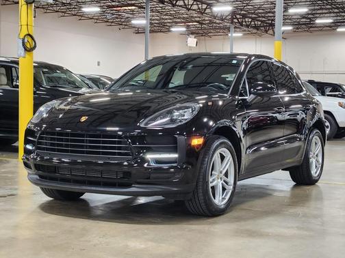 2021 Porsche Macan Base