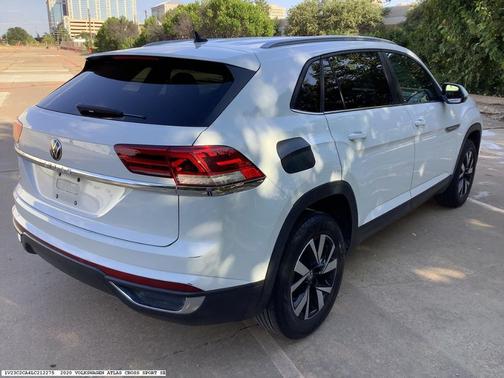 2020 Volkswagen Atlas Cross Sport 2.0T SE