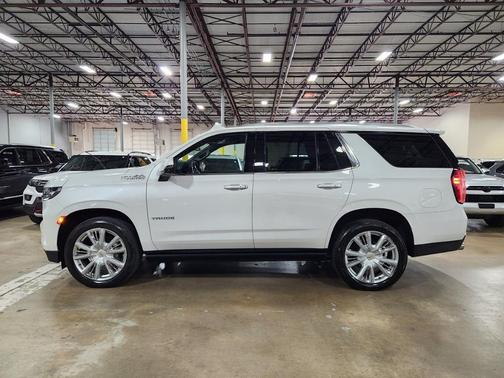 2022 Chevrolet Tahoe High Country