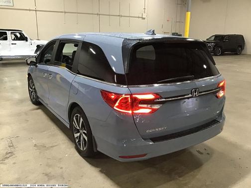2024 Honda Odyssey Touring