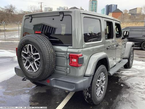 2019 Jeep Wrangler Unlimited Sahara