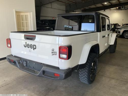 2021 Jeep Gladiator Sport