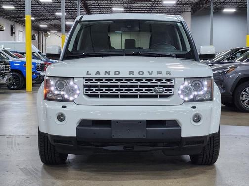 Fuji White 2012 Land Rover LR4 Lux