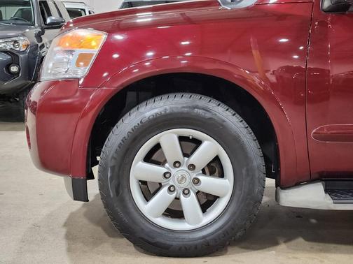 2012 Nissan Armada SV