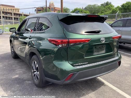 Cypress 2023 Toyota Highlander XLE