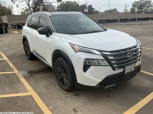 2024 Nissan Rogue Platinum
