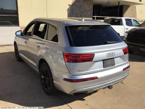 2019 Audi Q7 55 Premium