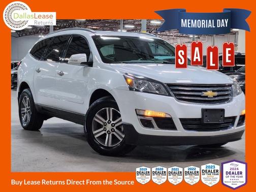 White 2017 Chevrolet Traverse 1LT