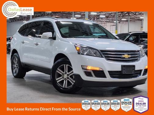 White 2017 Chevrolet Traverse 1LT