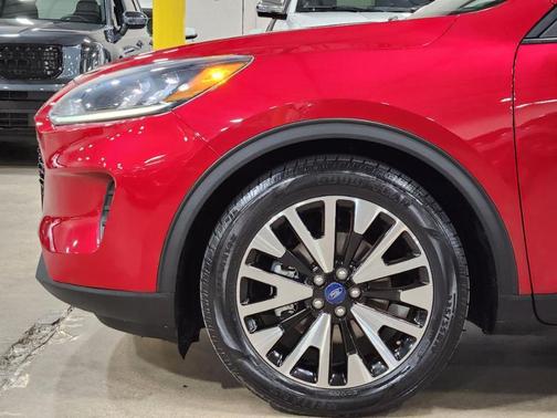 2020 Ford Escape SE Sport Hybrid