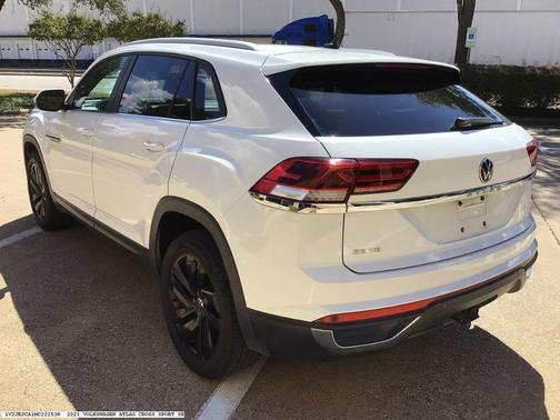 2021 Volkswagen Atlas Cross Sport 3.6L V6 SE w/Technology
