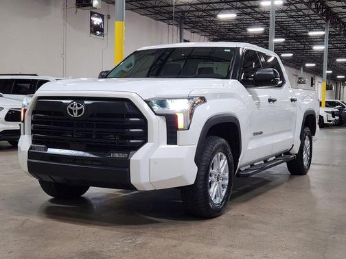 2022 Toyota Tundra SR5