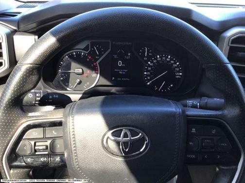 2022 Toyota Tundra SR5