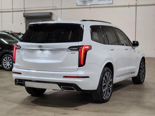 2023 Cadillac XT6 Sport AWD