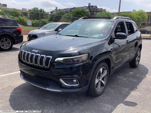 Gray 2019 Jeep Cherokee Limited